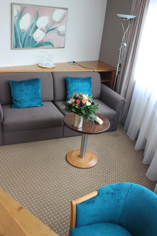 Hotel Landhaus Feckl Ehningen Ngoại thất bức ảnh