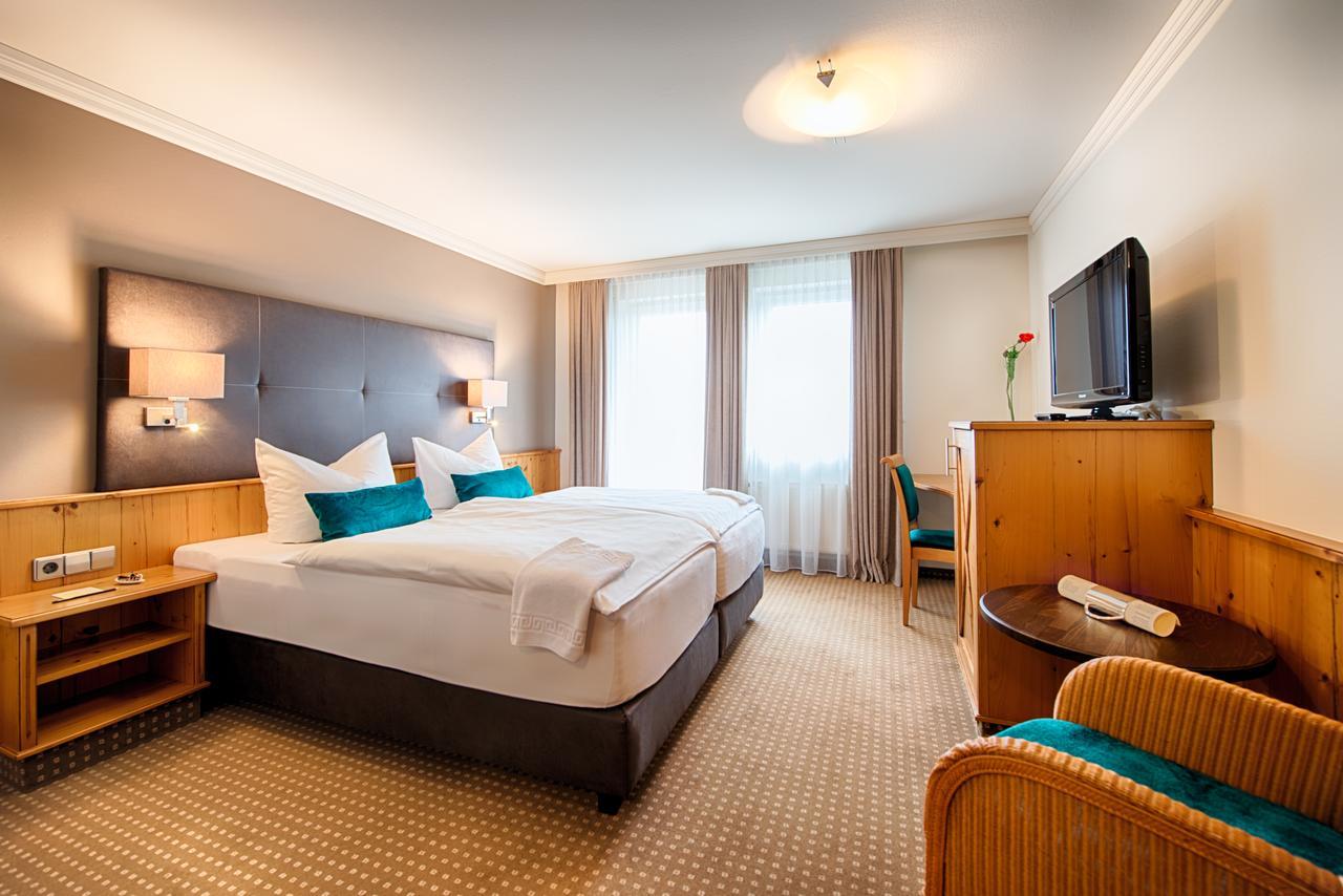 Hotel Landhaus Feckl Ehningen Ngoại thất bức ảnh