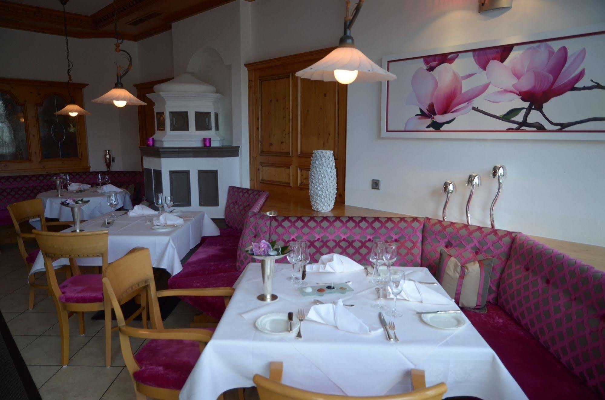 Hotel Landhaus Feckl Ehningen Ngoại thất bức ảnh