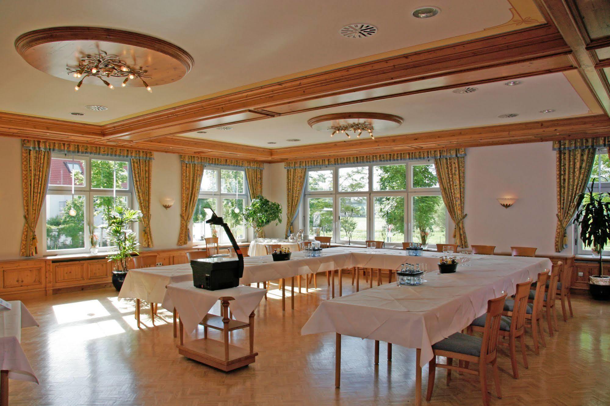 Hotel Landhaus Feckl Ehningen Ngoại thất bức ảnh